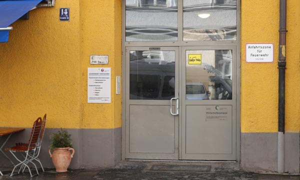 Kein Alternativtext vorhanden